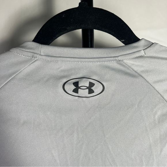 Under Armour Mens Velocity 2.0 Loose T Shirt - Color Gray - Size Small - 1373437 - Picture 3 of 6